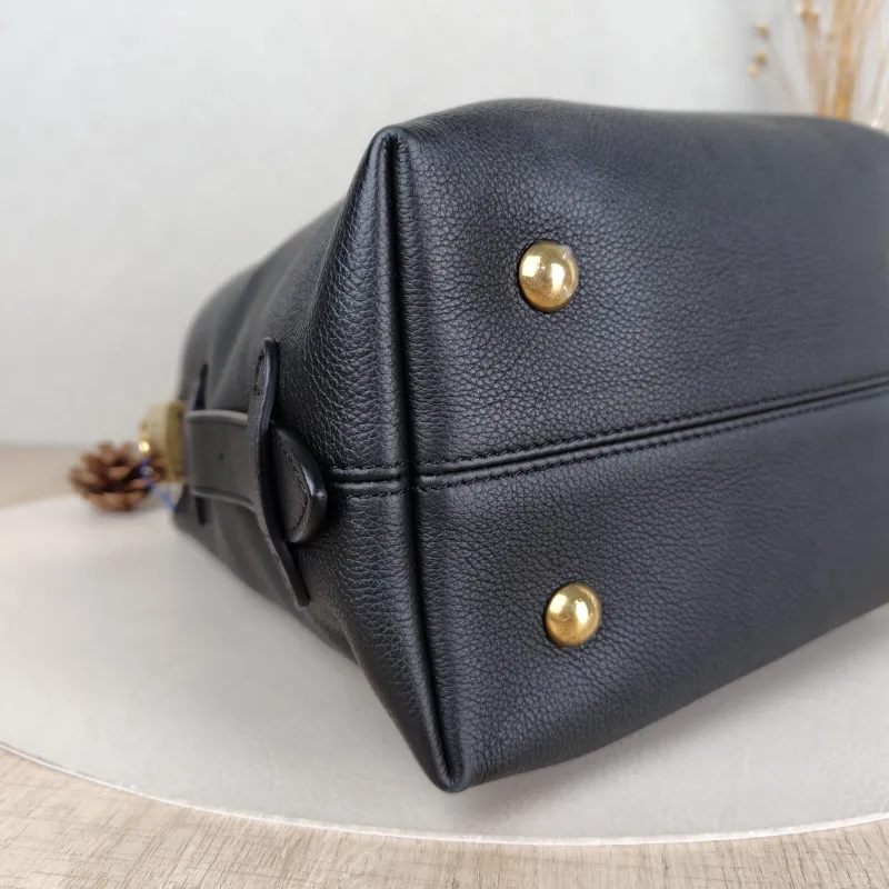 Louis Vuitton Shoulder Bag Low Key Hobo Shoulder Bag Black Calfskin Small 24 × 16 × 28 cm — detail view 5 of 12