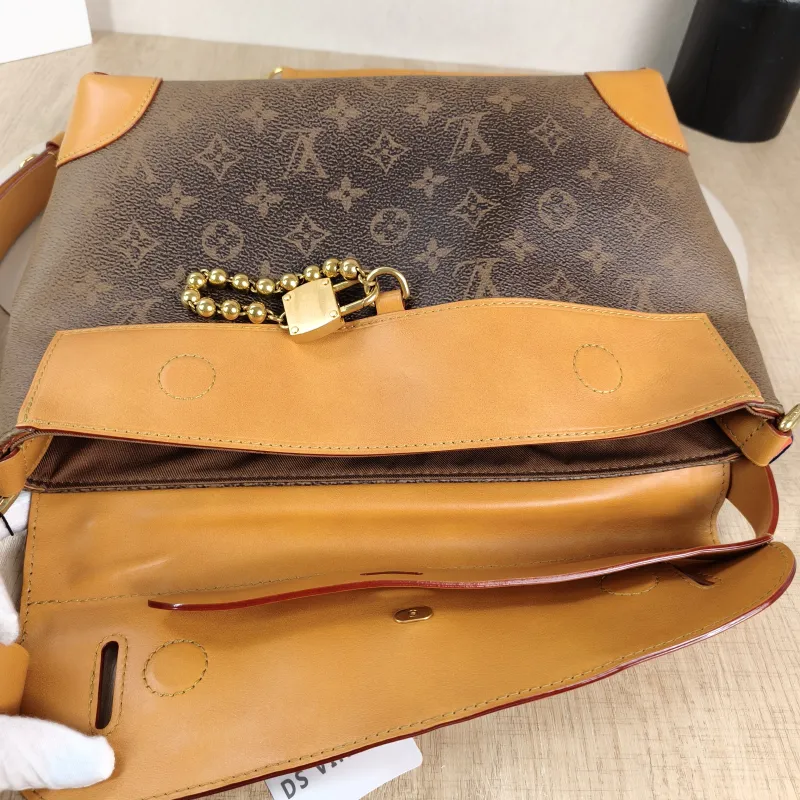 Louis Vuitton Crossbody Bag Steamer Messenger Bag Brown PVC One Size30 × 10 × 20 cm — detail view 3 of 12