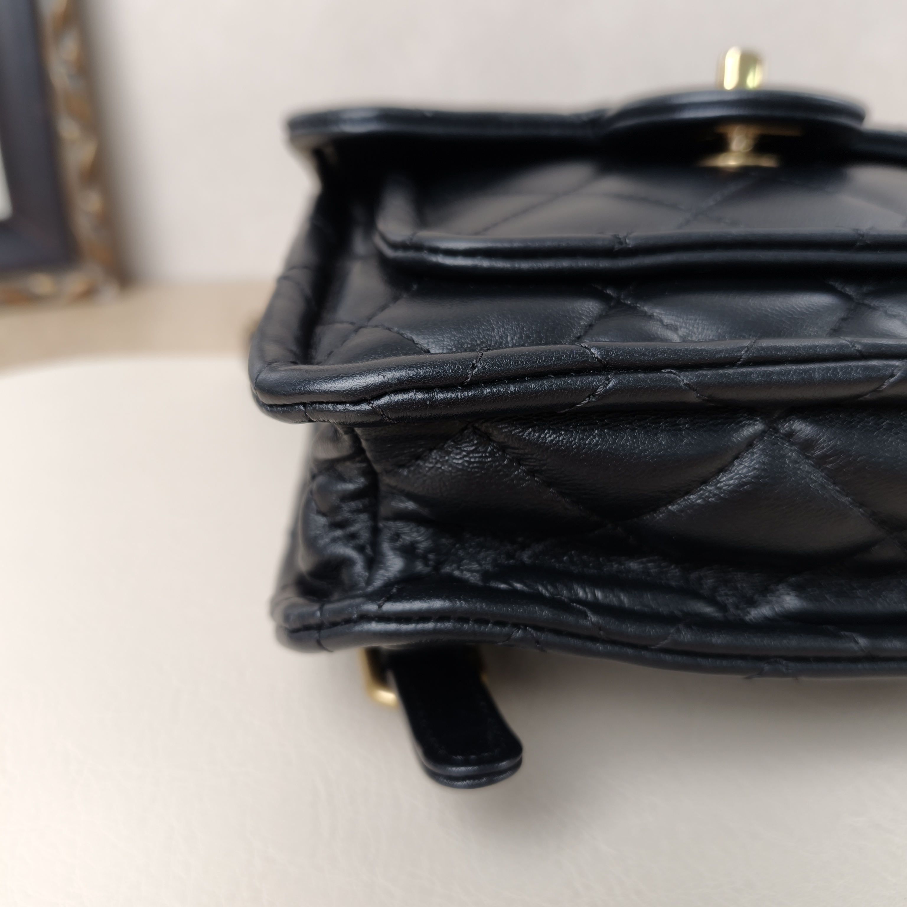 Chanel Backpack Backpack Black Lambskin One Size18 × 5 × 22 cm — cover view 5 of 10