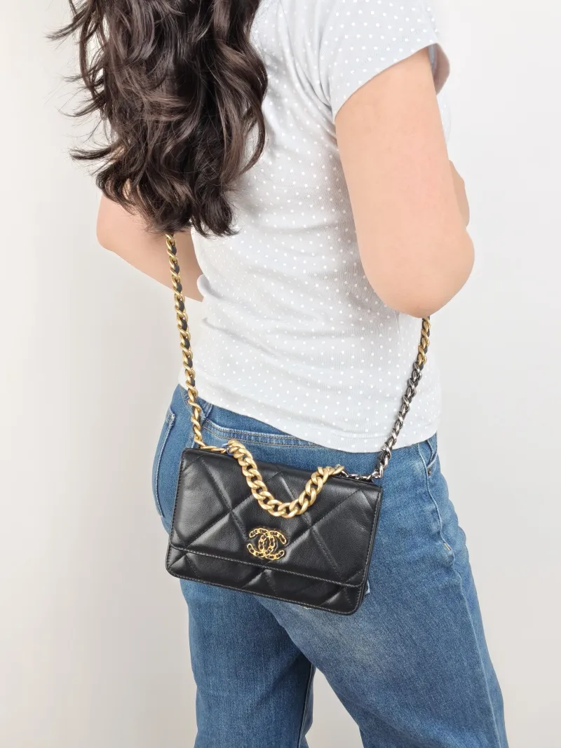 Chanel Crossbody Bag 19Bag WOC Black SL ambskin Mini 19.2 × 3.5 × 12.3 cm 30 — on-model view 1 of 2