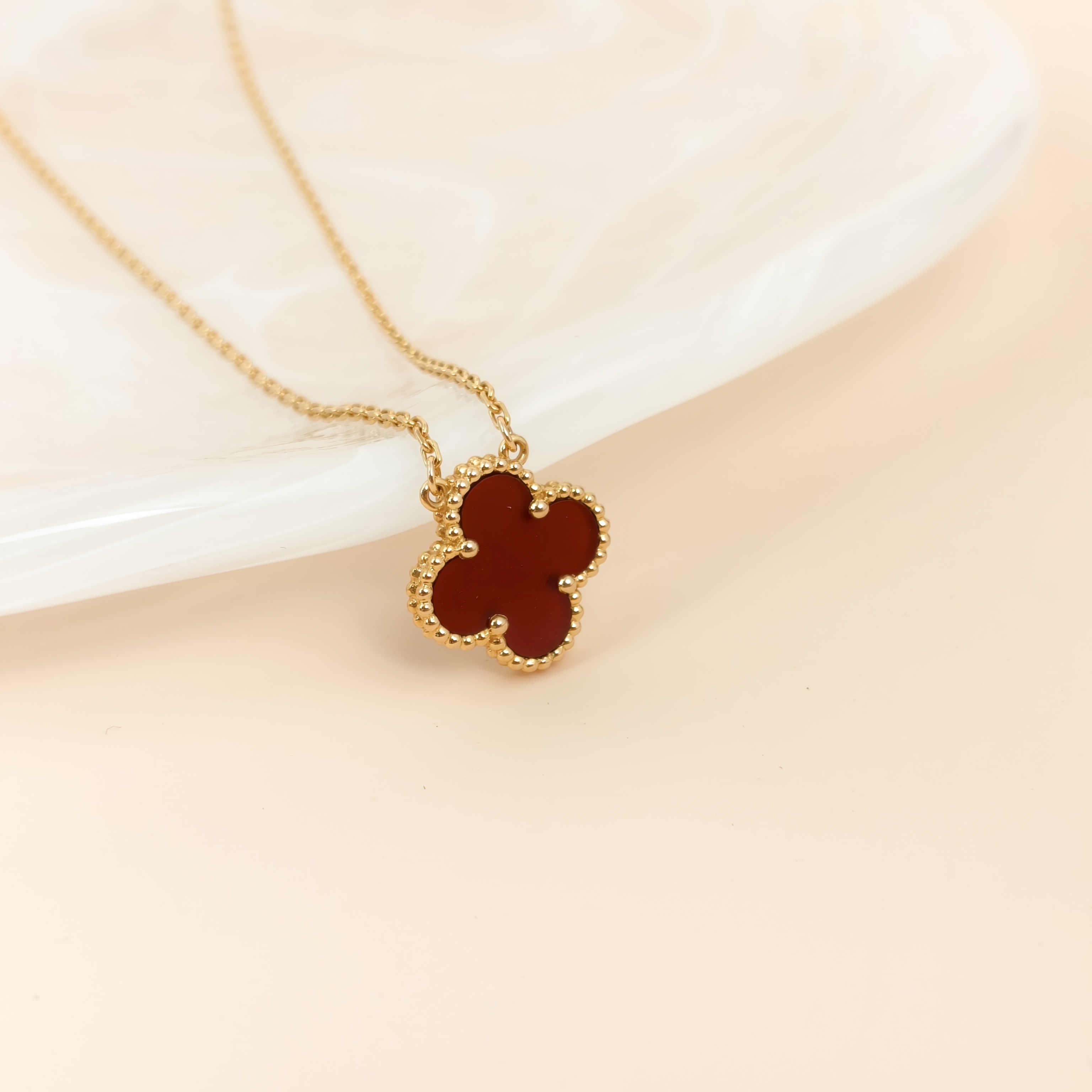 Van Cleef & Arpels Necklace Alhambra Alhambra Collection Necklace 18KY ellow Gold1.5 × 1.5 × 42 cm — cover view 7 of 11