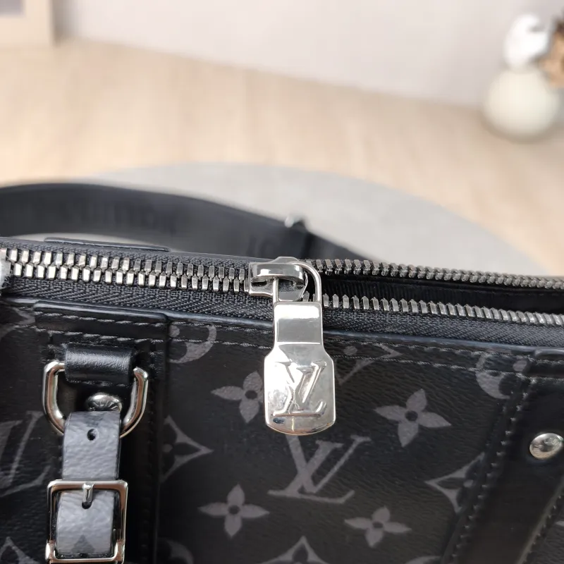 Louis Vuitton Crossbody Bag City Keepall Black PVC Medium 27 × 13 × 17 cm — detail view 2 of 12
