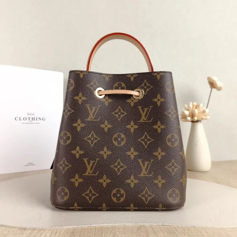 Louis Vuitton Crossbody Bag NÉONOÉ Bucket Bag BB Monogram PVC BB 20 × 13 × 20 cm — cover view 4 of 6
