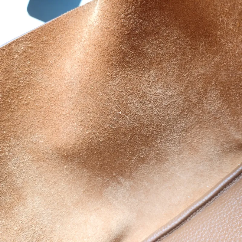Hermès Top Handle Bag Picotin Lock 22 22 37 Brown TC Calfskin Medium 22 × 17 × 21 cm W — detail view 2 of 12