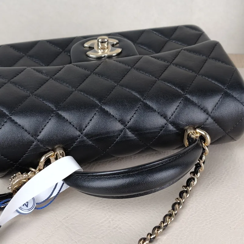 Chanel Crossbody Bag cf mini Edition Black Lambskin mini 20 × 6 × 12 cm — detail view 11 of 16