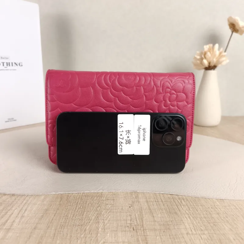Chanel Crossbody Bag Classic Flap WOC CF WOCWOC Bag Red Lambskin One Size19 × 3.5 × 12 cm — cover view 2 of 6