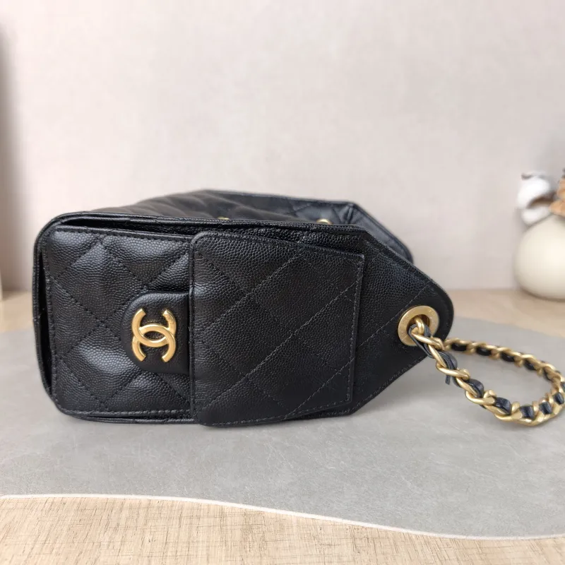 Chanel Shoulder Bag 25Bag Black Grained Calfskin Mini 22 × 12.5 × 20 cm — detail view 3 of 11