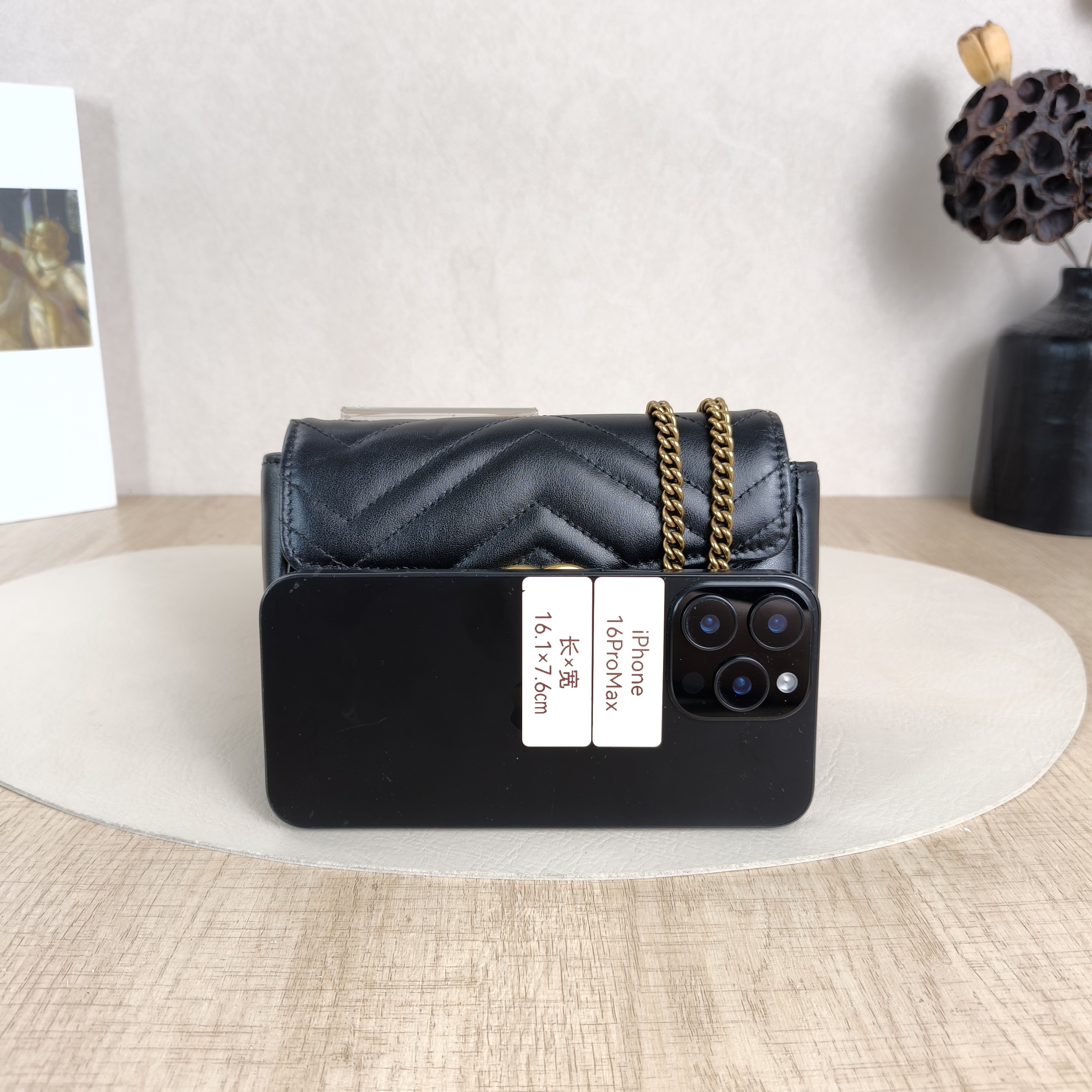 GUCCI Crossbody Bag GG Marmont Mini Marmont Mini Black Calfskinmini16.5 × 4.5 × 9.5 cm — cover view 2 of 6