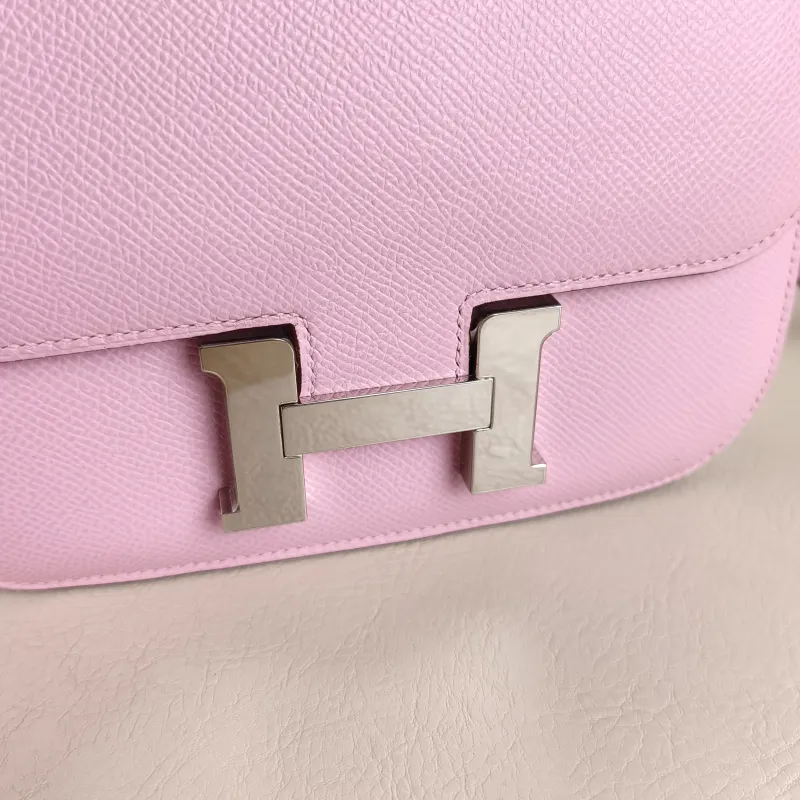 Hermès Crossbody Bag Constance 19 Silver-Tone Hardware X9 Epsom Calfskin Mini 18 × 4 × 15 cm k — detail view 7 of 11