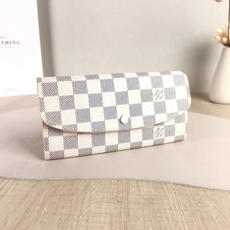 Louis Vuitton Wallet Edition Wallet PVC One Size 19 × 2 × 10 cm — cover view 2 of 6