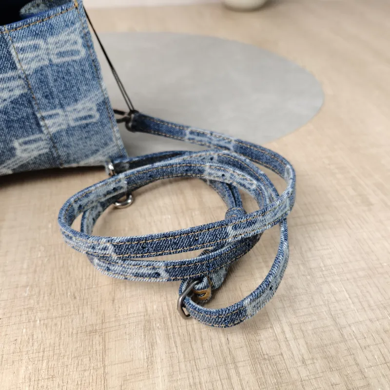 BALENCIAGA Crossbody Bag Hourglass Hourglass Bag Blue Mini 19 × 5 × 12 cm — detail view 13 of 15