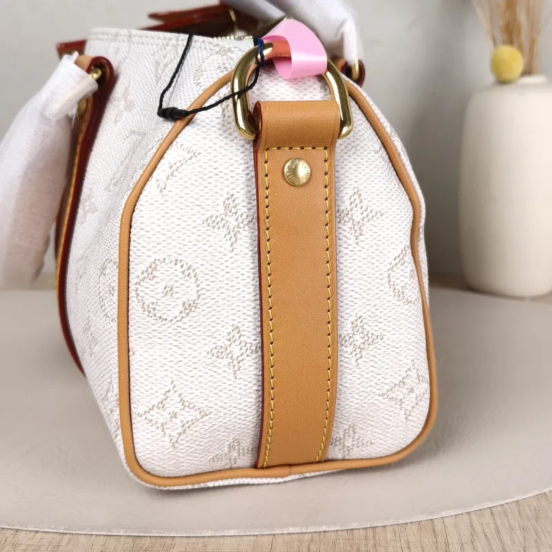 Louis Vuitton Crossbody Bag Keepall 25 White Monogram PVC Medium 25 × 11 × 15 cm — detail view 5 of 10
