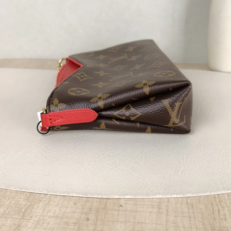 Louis Vuitton Crossbody Bag Pallas Cluth woc Red PVC One Size 23 × 5 × 13 cm — detail view 2 of 12