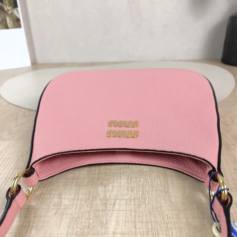 Miumiu Shoulder Bag Pink Calfskin One Size 22.5 × 5 × 18 cm — detail view 4 of 12
