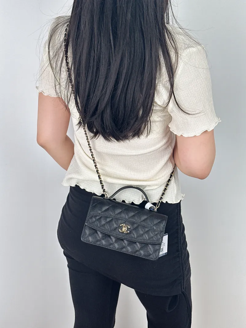 Chanel Crossbody Bag Black Calfskin One Size18.5 × 6 × 11 cm — on-model view 1 of 2
