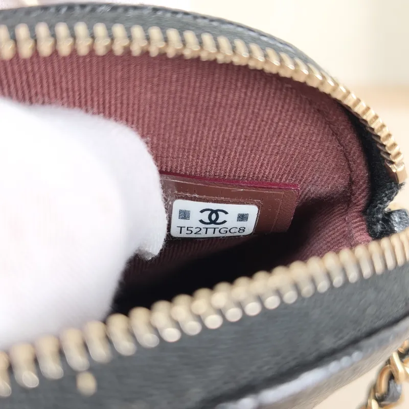 Chanel Crossbody Bag Chain Bag Black Grained Calfskin One Size 16 × 2.5 × 11 cm — detail view 9 of 12