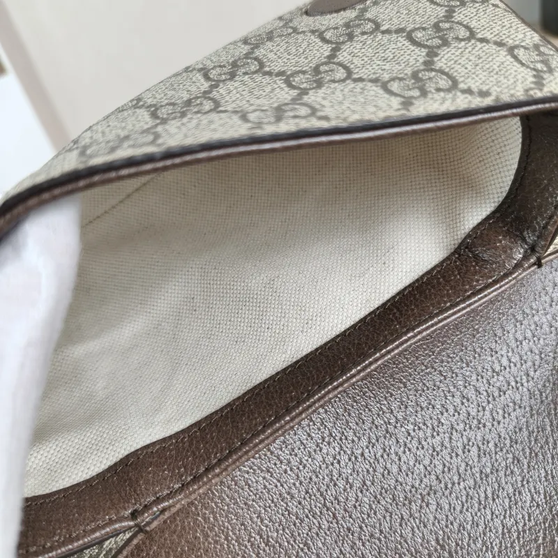 GUCCI Crossbody Bag Blondie Monogram PVC Small21 × 5 × 13 cm — detail view 2 of 14