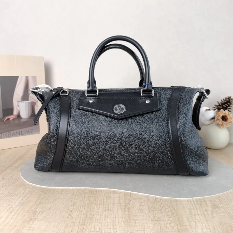 Louis Vuitton Crossbody Bag BIKER Black Lambskin Medium 38 × 15 × 15 cm
