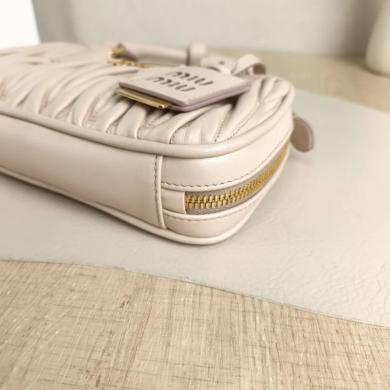 Miumiu Top Handle Bag Arcadie MatelasséCollection Edition Pink Lambskinmini19 × 5 × 10 cm — detail view 8 of 8