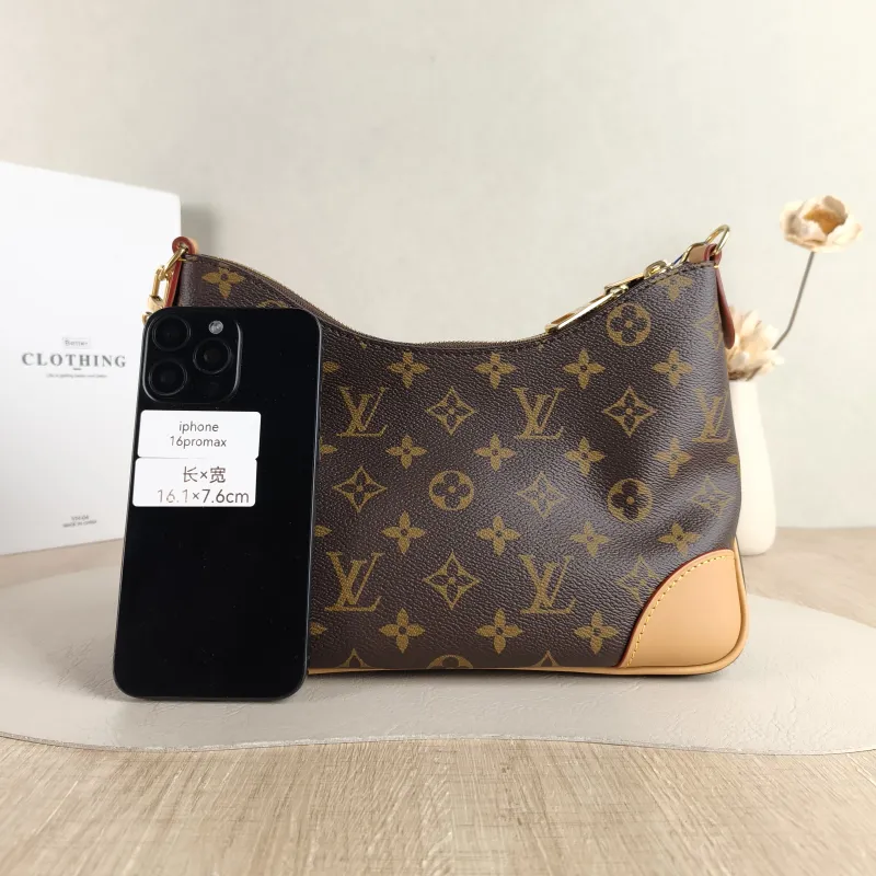 Louis Vuitton Crossbody Bag Boulogne PVC Small 26 × 9.5 × 16 cm — cover view 4 of 6