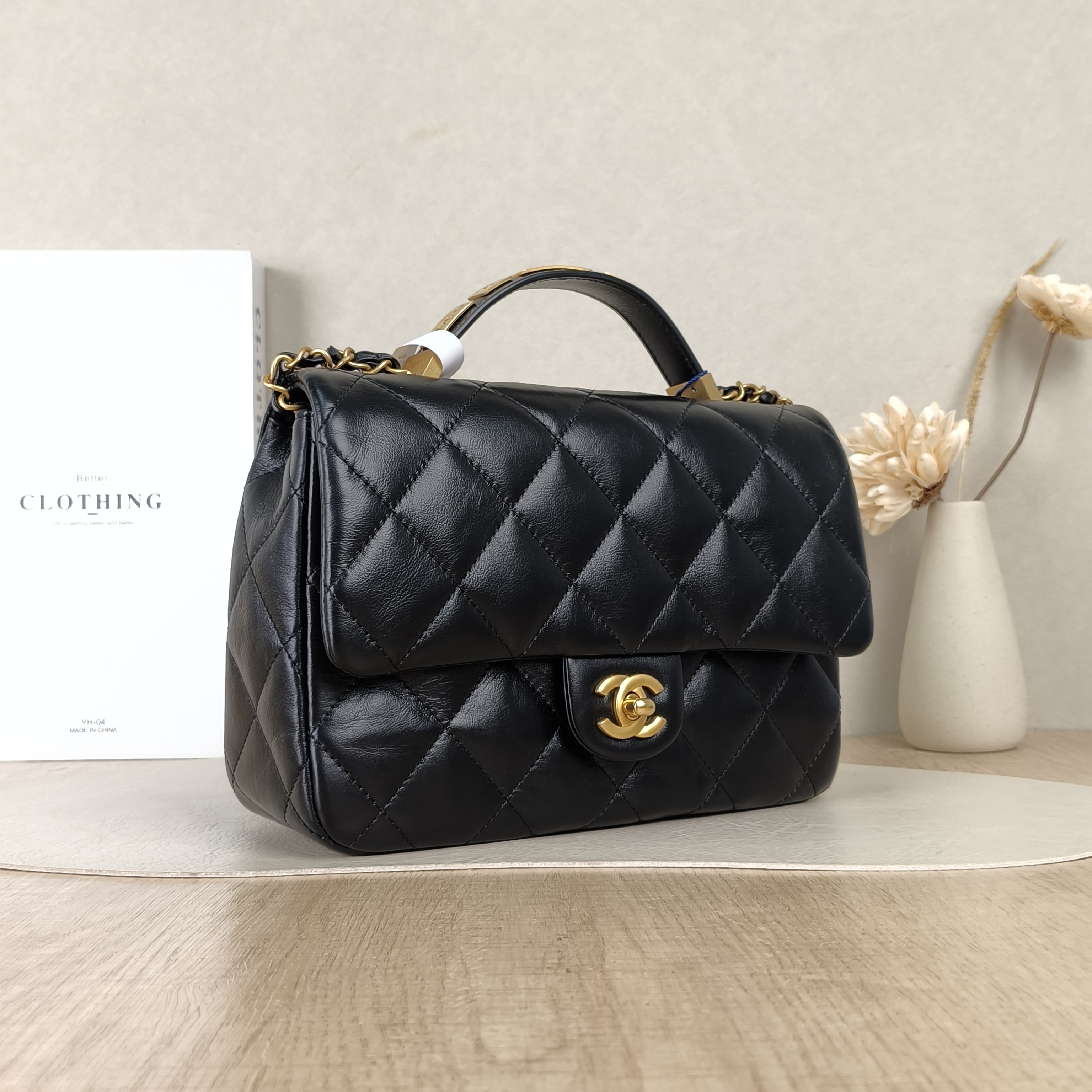 Chanel Crossbody Bag 24p Black Lambskin 23 × 8 × 16.5 cm — cover view 4 of 5