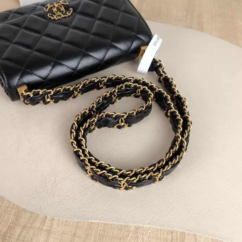 Chanel Crossbody Bag 23k 19 hobo Black Calfskin One Size 18 × 4 × 12 cm — detail view 5 of 12