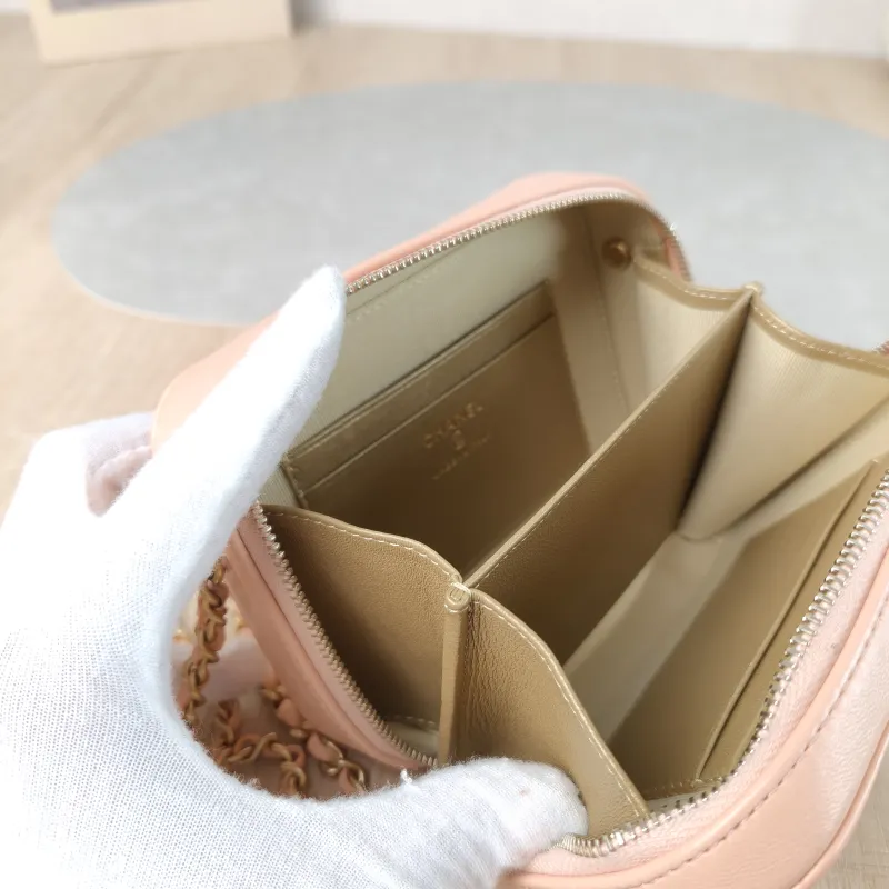 Chanel Crossbody Bag Camera Bag Pink Lambskin One Size 14.5 × 6 × 10.5 cm 31 — detail view 7 of 11