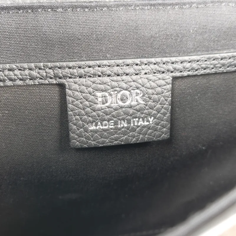 DIOR Crossbody Bag Black Calfskin Small 23 × 6 × 17.5 cm — detail view 7 of 12