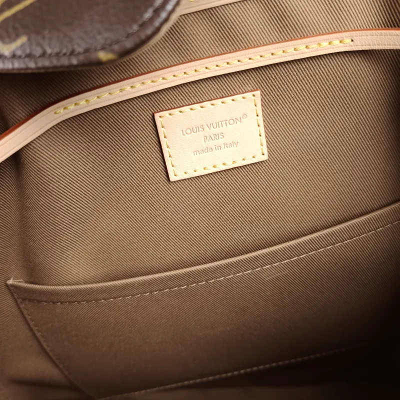 Louis Vuitton Backpack MONTSOURIS Backpack Edition Monogram PVC Small 28 × 18 × 30 cm — detail view 10 of 10