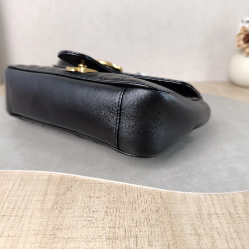GUCCI Crossbody Bag GG Marmont Small Marmont 22 Black CC alfskin Small 22 × 6 × 13 cm — detail view 11 of 11
