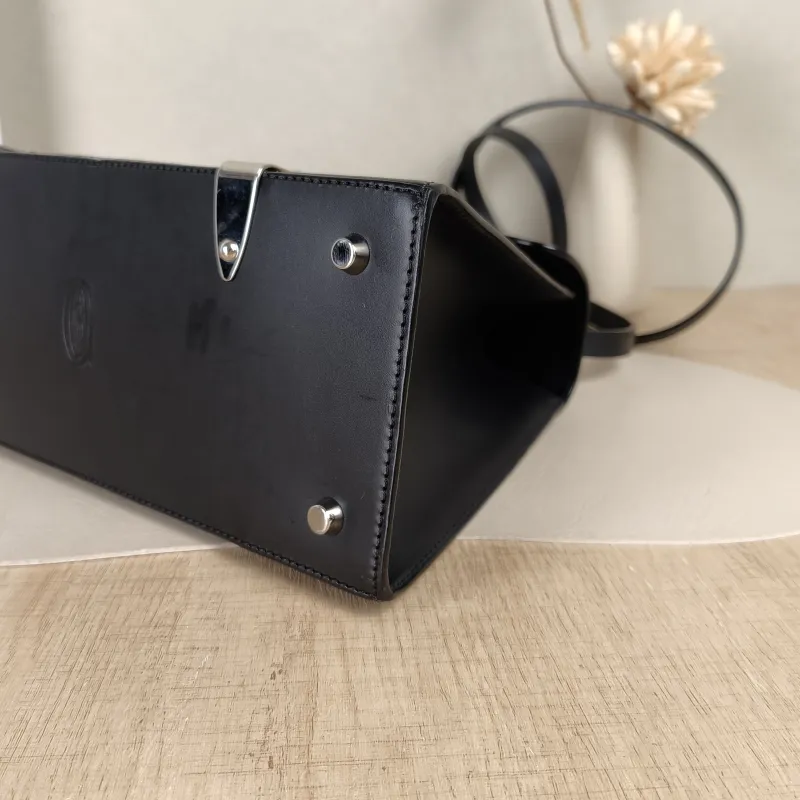 GOYARD Crossbody Bag Saïgon Black PVC Small28 × 12 × 20 cm — detail view 12 of 13