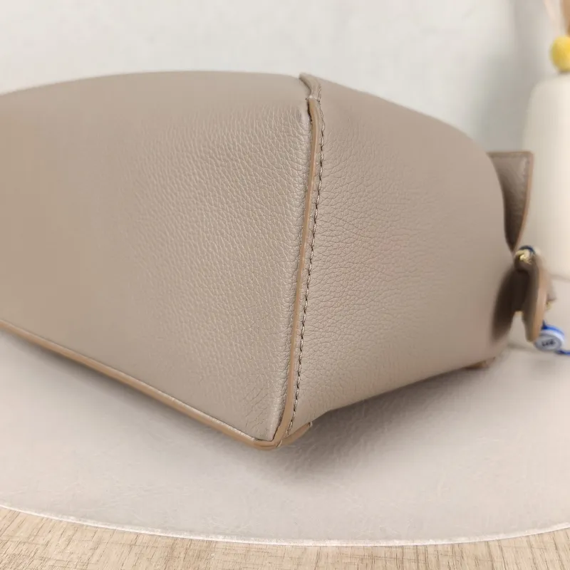LOEWE Crossbody Bag Puzzle CC alfskin Small 24 × 10.5 × 16.5 cm — detail view 1 of 13