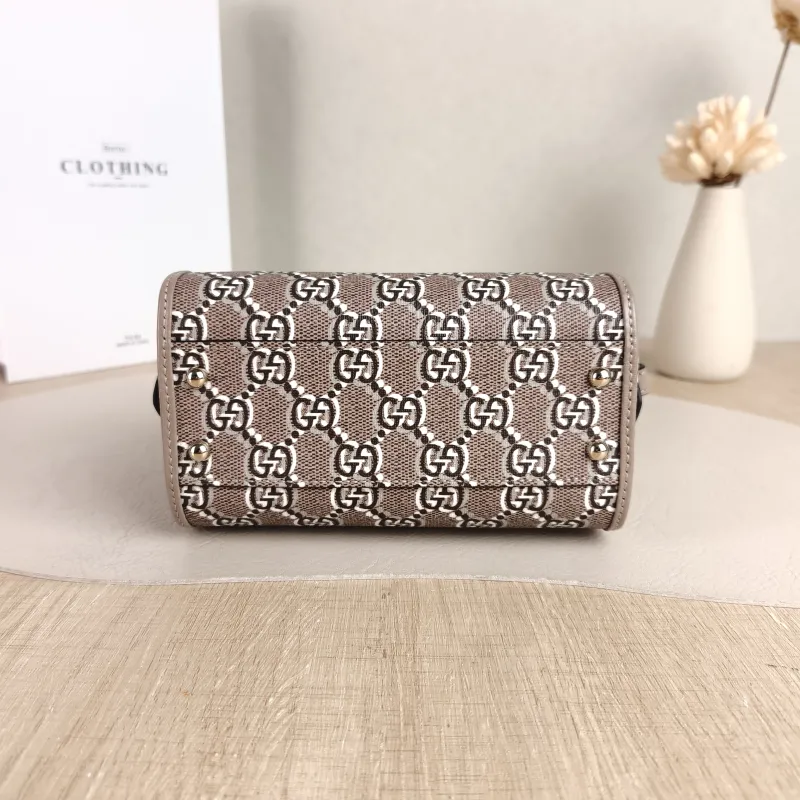 GUCCI Crossbody Bag GG Emblem Crossbody Bag nano 16.5 × 8 × 10 cm — cover view 2 of 6