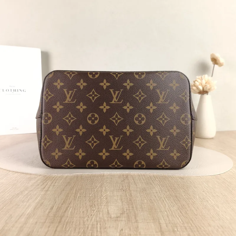 Louis Vuitton Shoulder Bag NÉONOÉ Bucket Bag Caramel PVC Medium 26 × 17.5 × 26 cm — cover view 5 of 6