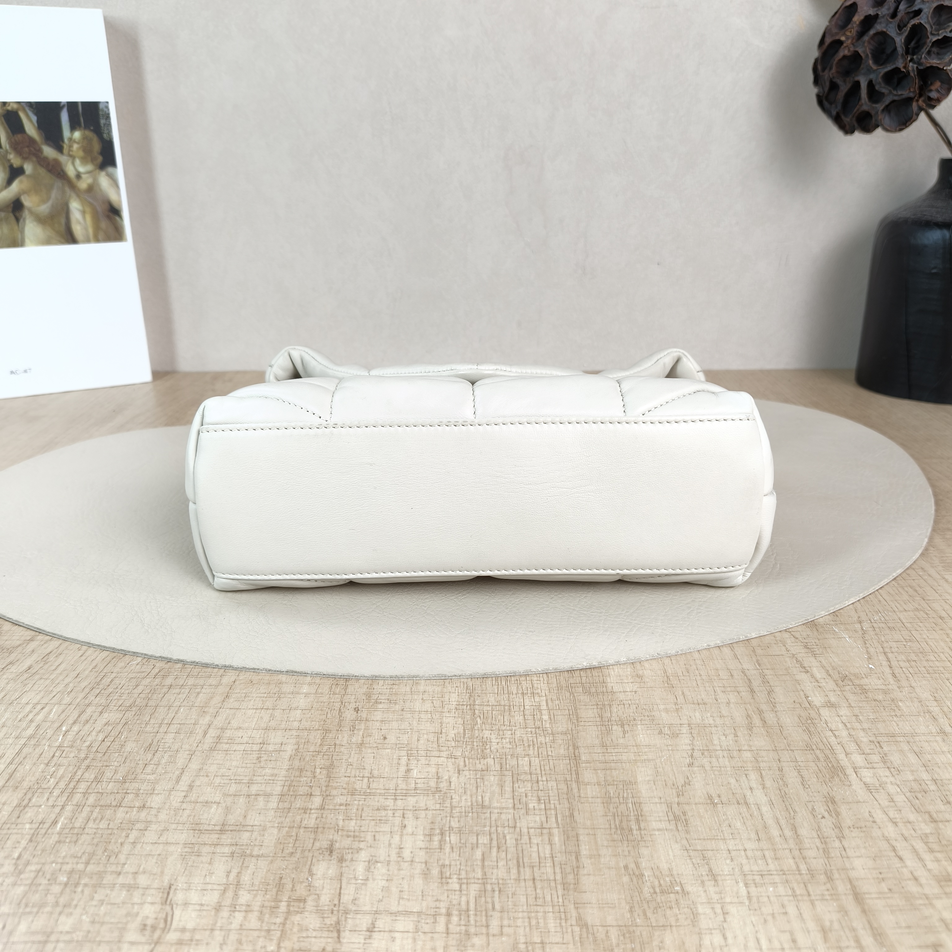 SAINT LAURENT Crossbody Bag LOULOU PUFFER White Lambskinmini23 × 8.5 × 15.5 cm — cover view 2 of 5