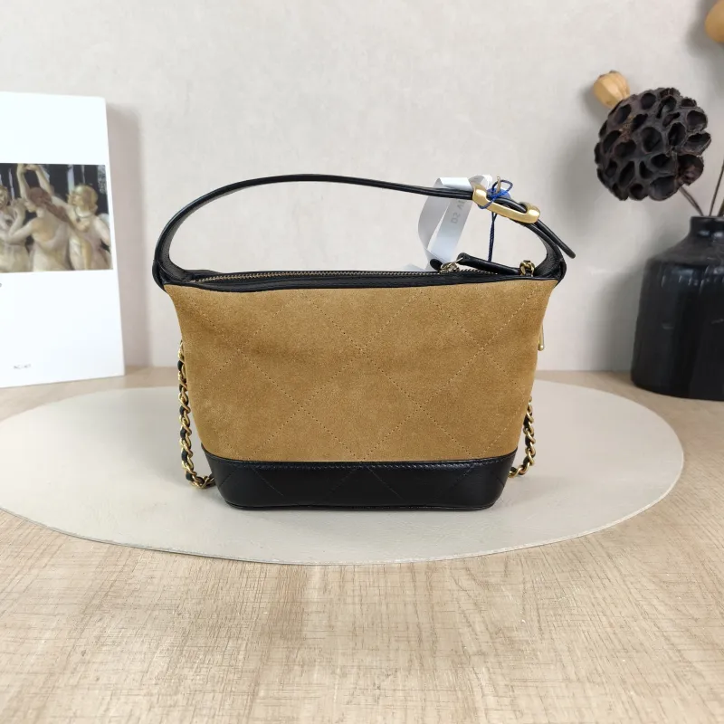 Chanel Crossbody Bag hobo Black Brown Suede Calfskin One Size 15.5 × 6 × 13 cm — cover view 5 of 6