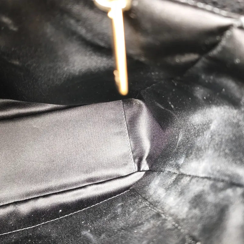Chanel Shoulder Bag Petite Shopping Tote PST Shopping Tote Black Grained Calfskin Small 24 × 9 × 25 cm 14 — detail view 1 of 12