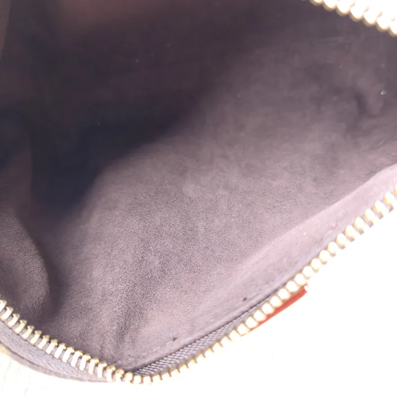 Louis Vuitton Shoulder Bag Pochette Hills Monogram PVC One Size 18.5 × 6.5 × 11 cm — detail view 13 of 13