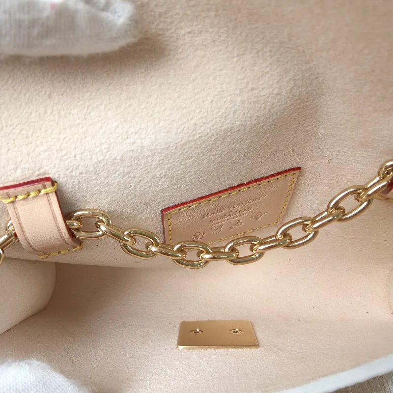 Louis Vuitton Shoulder Bag Pouch Metis Chain Bag Belt Bag Multicolore PVC One Size13.5*8 — detail view 5 of 11