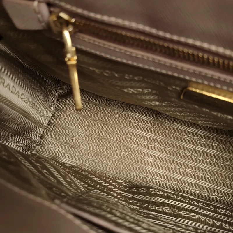 PRADA Top Handle Bag Galleria Galleria Bag Edition Calfskin Medium33 × 14 × 24 cm — detail view 9 of 13