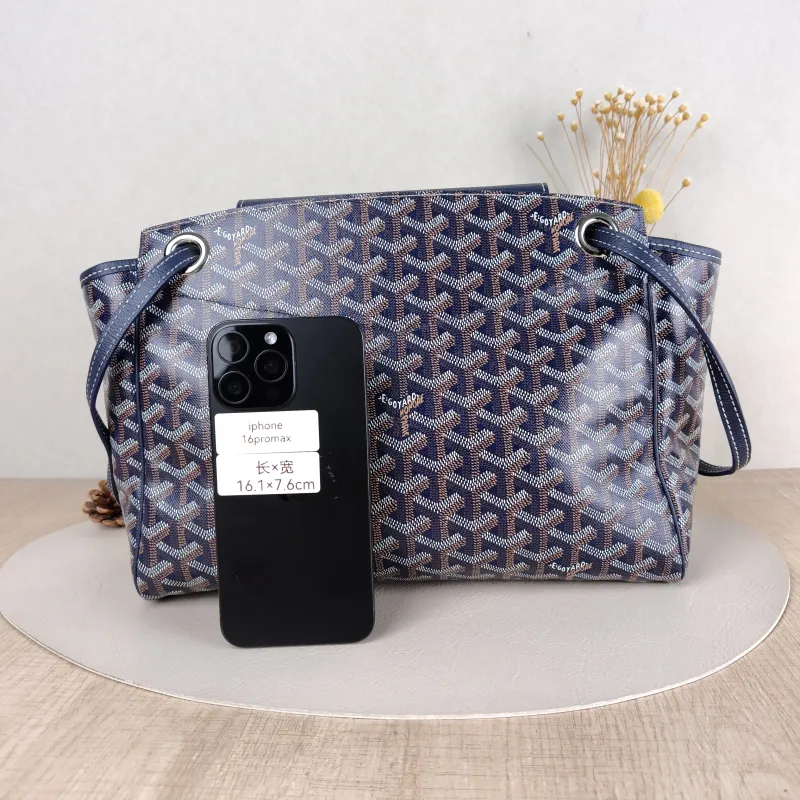 GOYARD Shoulder Bag Rouette Shoulder Bag Navy PVC Small31 × 14 × 23 cm — cover view 5 of 5
