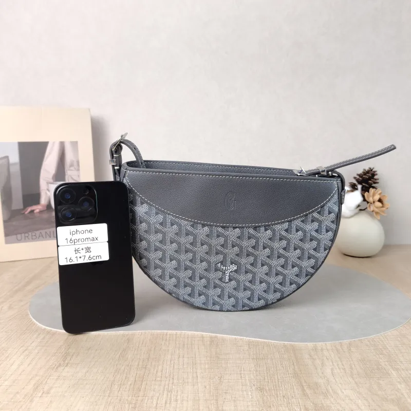 GOYARD Crossbody Bag Hirondelle Grey ine Canvas One Size 25 × 6 × 17 cm — cover view 6 of 6
