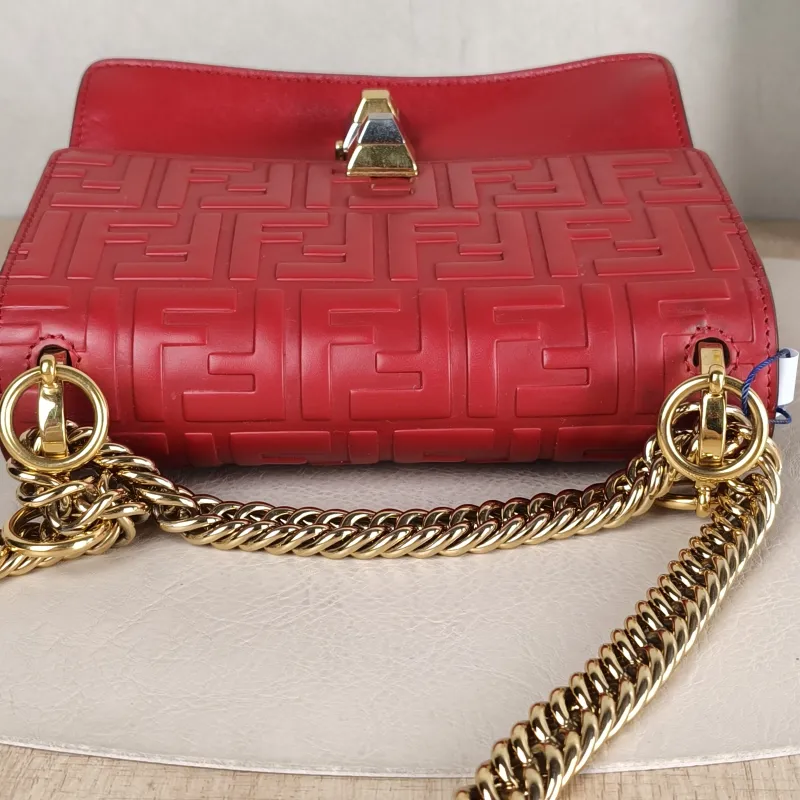 FENDI Crossbody Bag Crossbody Bag Red Calfskin One Size 19 × 7 × 15 cm — detail view 7 of 13