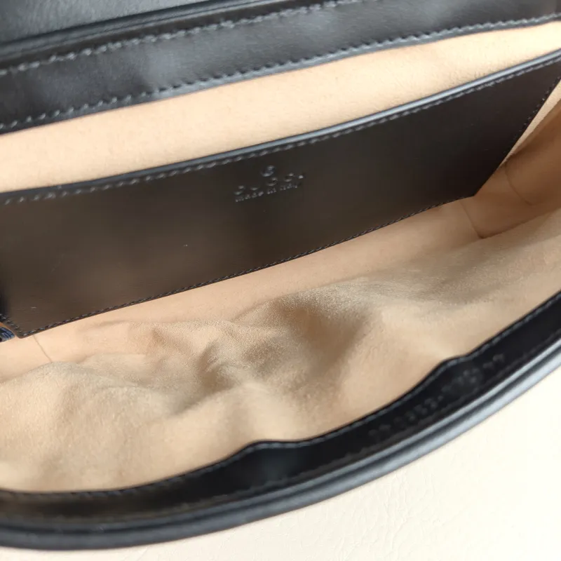 GUCCI Crossbody Bag GG Marmont Small Marmont 22 Calfskin Small 22 × 6 × 13 cm — detail view 5 of 11