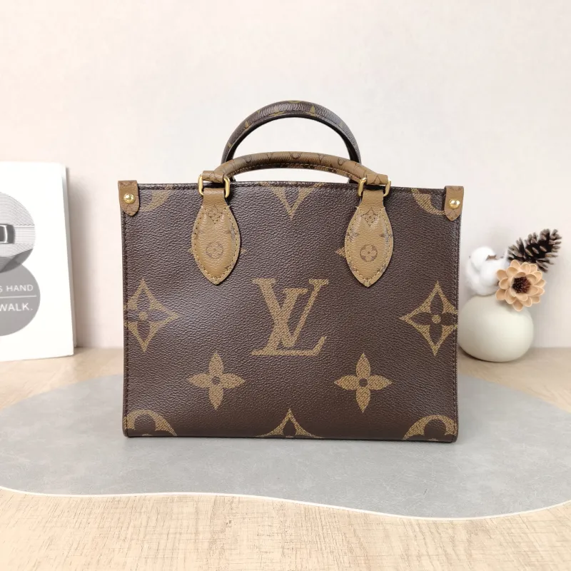 Louis Vuitton Shoulder Bag Onthego Monogram PVC Small 25 × 11.5 × 19 cm — cover view 2 of 6