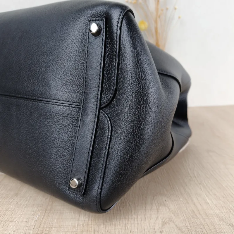 DIOR Top Handle Bag Top Handle Bag Black Calfskin 32 × 19 × 26 cm — detail view 2 of 10