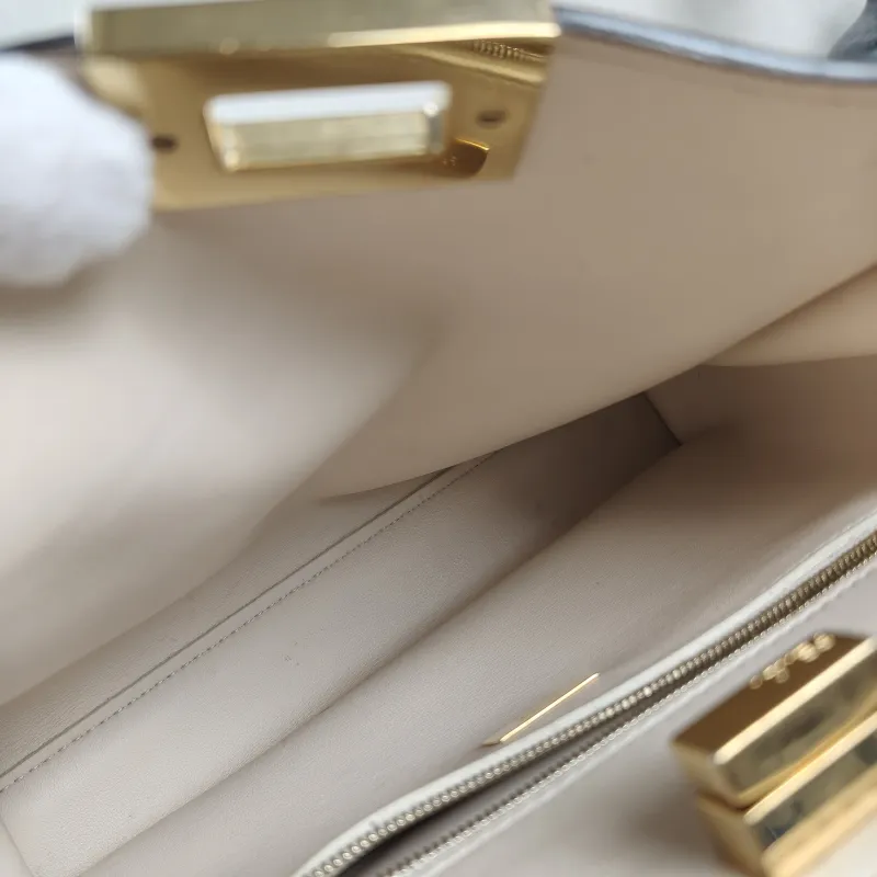 FENDI Crossbody Bag Peekaboo Essentially Small Brown Calfskin Small27 × 11 × 21 cm — detail view 6 of 12