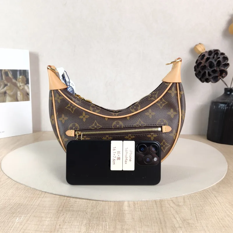 Louis Vuitton Crossbody Bag Loop Monogram PVC Small 23 × 6 × 13 cm — cover view 5 of 5