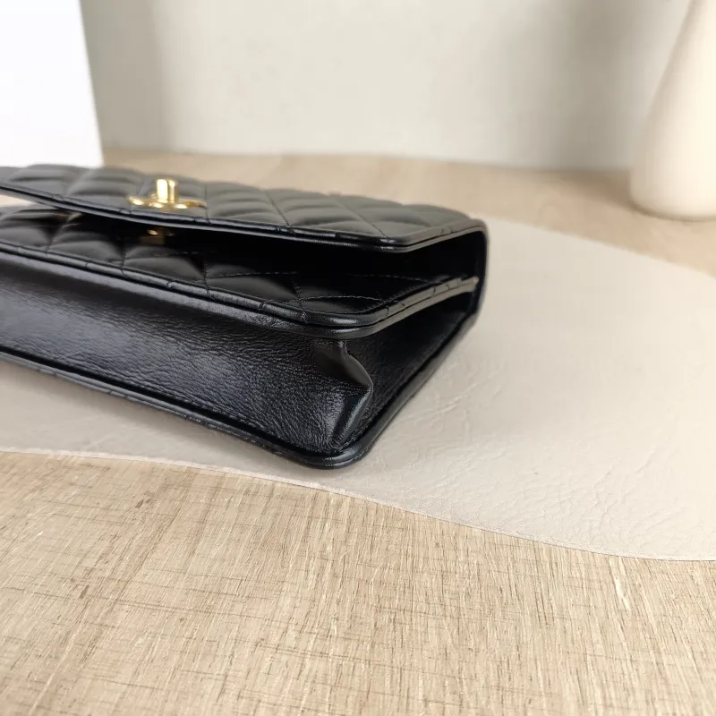 Chanel Crossbody Bag woc Black Lambskin Mini 19.2 × 3.5 × 12.3 cm — detail view 7 of 13