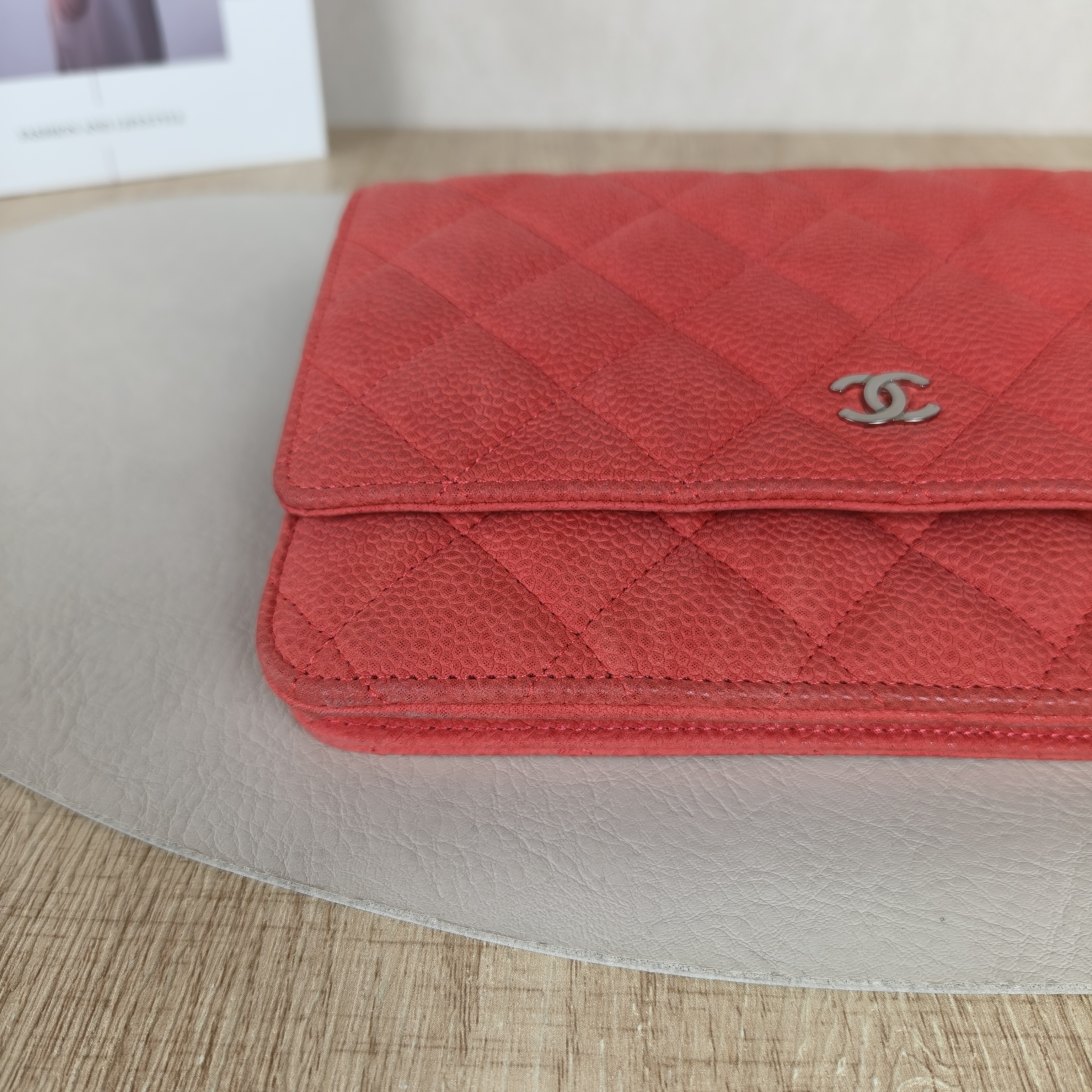 Chanel cfwoc WOC Bag Red Calfskin18 · Box Authenticity Card · 19.2 × 3.5 × 12.3 cm — cover view 8 of 10